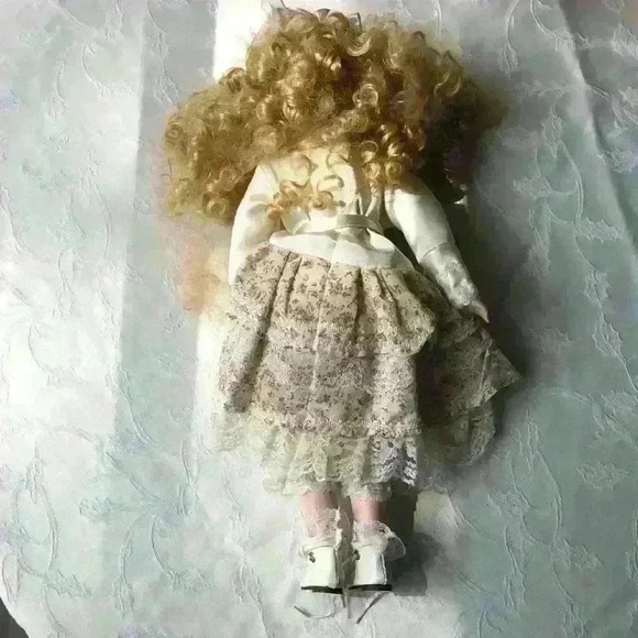 Vintage dolls - Picture 4 of 9